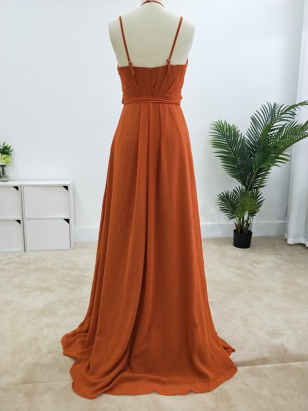 Vestidos de dama de honor con corte A, tirantes finos y abertura BD083