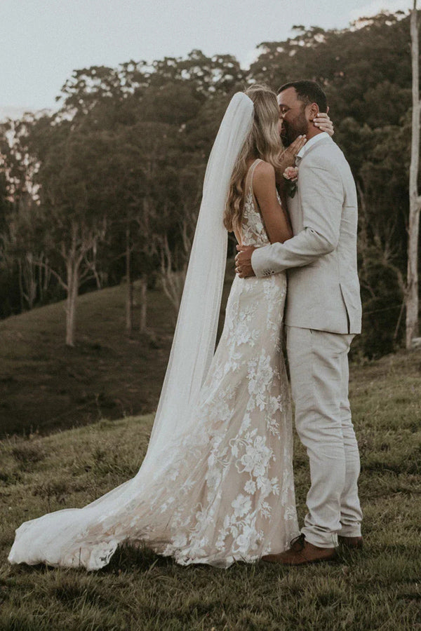 Vestido de novia rústico elegante con escote en V y encaje floral WD658