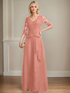 A-Linie V-Ausschnitt Bodenlanges Spitzen-Chiffon-Kleid für die Brautmutter mit kaskadierenden Rüschen und Pailletten 