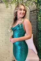 Vestido corto de fiesta con cuello redondo y lentejuelas verdes SYH33