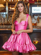Lindos vestidos de fiesta de bienvenida con volantes y tirantes finos en forma de A