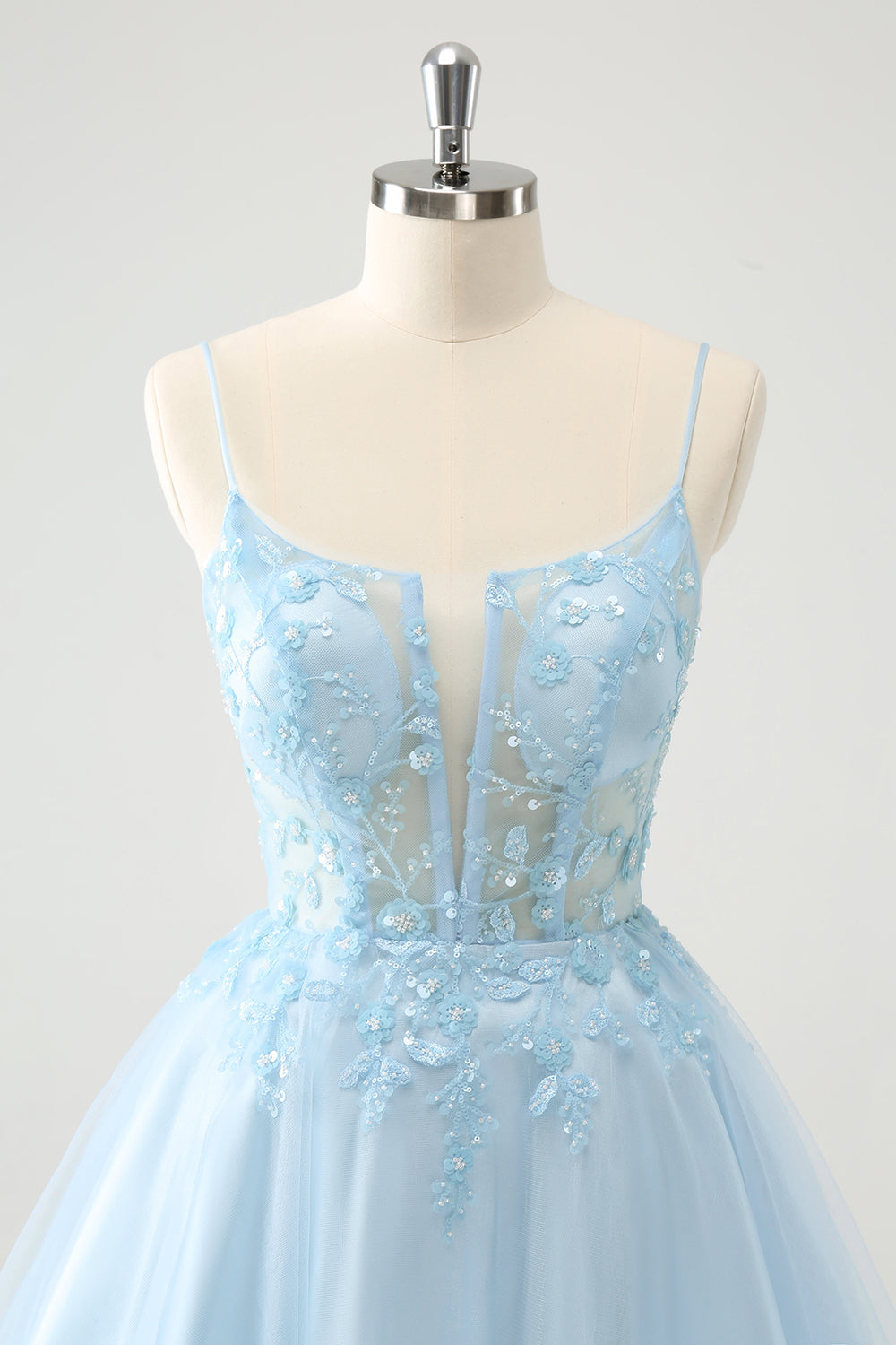 Vestido corto de fiesta con tirantes finos, color rubor, con corsé y apliques