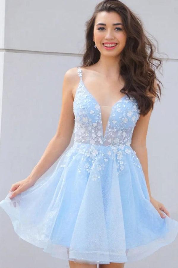 Hermosos vestidos de fiesta cortos con escote en V y encaje azul claro con flores PD439