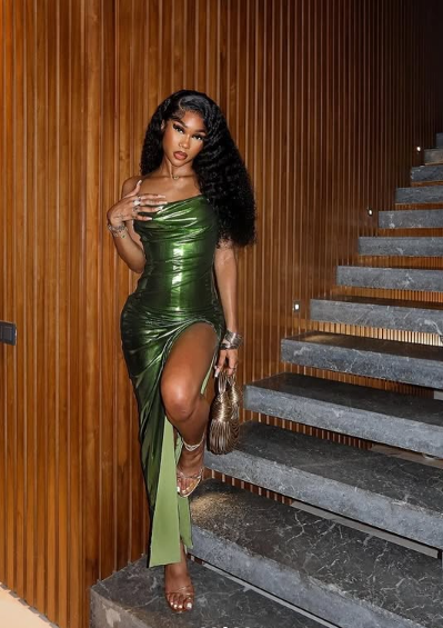 Vestido de noche elegante y ajustado para chicas negras Y4337