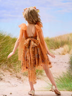 Knielanges Blumenmädchenkleid aus gebranntem orangefarbenem Spitzentüll mit Stickerei 