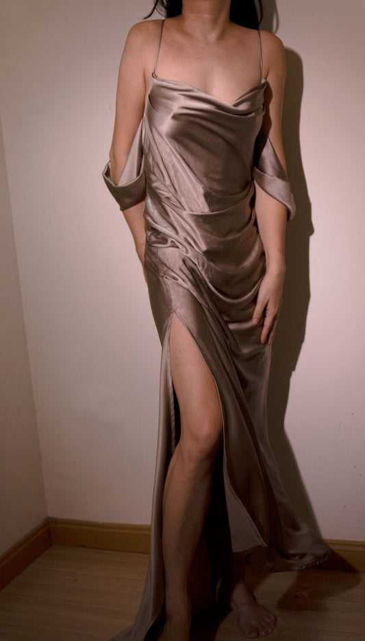 100% Mulberry Silk Caixi Gown