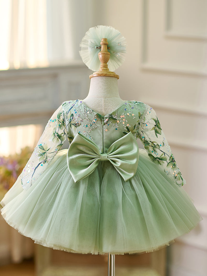 Salbeigrünes, langärmliges, knielanges Baby-Mädchenkleid 