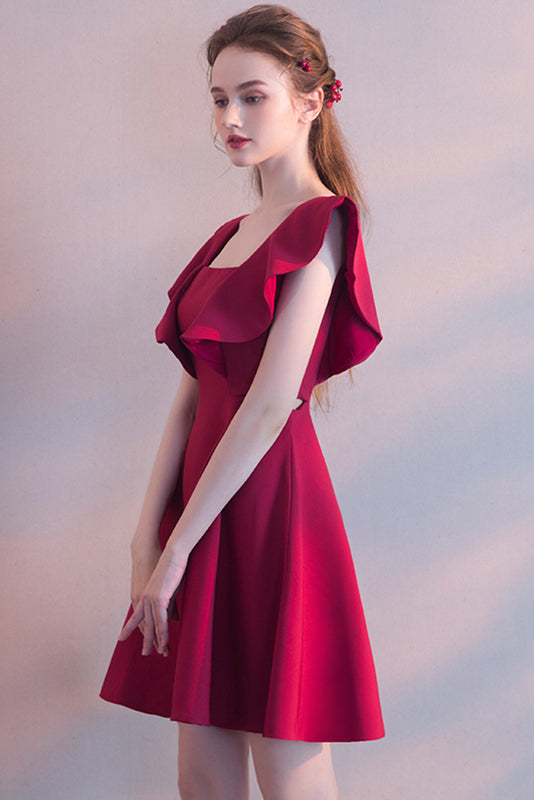 Elegantes vestidos de fiesta cortos sin mangas color burdeos con cuello cuadrado