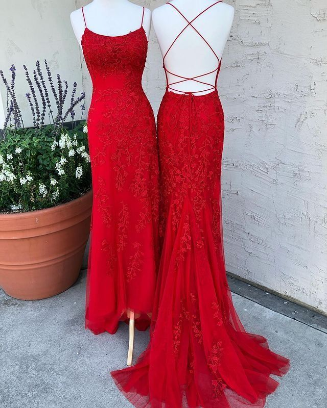 Spaghettiträger Meerjungfrau Spitzenapplikationen Tüll Ballkleider Langes Criss Cross Rückenfreies Abendkleid Y7383