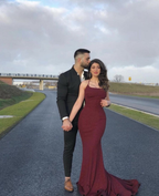 Vestido de noche de sirena burdeos con cola y brillo Y5037