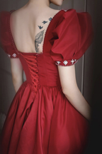 Burgunder Satin langes Ballkleid A-Linie Abendkleid Y1169