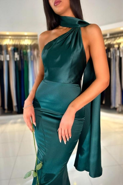 Vestido de fiesta de sirena con cuello alto verde oscuro