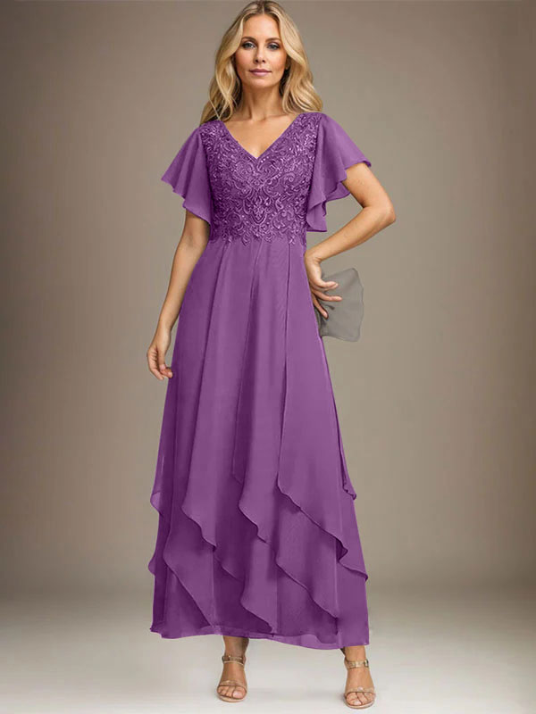 Vestido de gasa con encaje y escote en V hasta los tobillos para madre de la novia con volantes en cascada