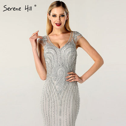 En oferta, sin devolución ni reembolso. Vestidos de noche de lujo con escote en V, diseño de Dubái, grises, con cuentas y perlas, mangas cortas, sexys, 2025 LA60821. 