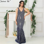 Vestidos de noche azules de lujo de diseñador de Dubái, sexys, con escote en V profundo, espalda descubierta y cuentas de diamantes, en oferta, 2025. Foto real LA6585.