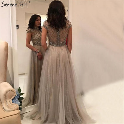 Vestido de noche sexy de alta gama en gris de Dubái, escote redondo, sin mangas, corte A, con cuentas de diamantes, vestido formal, foto real LA70142