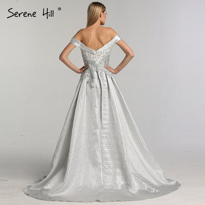 En oferta, sin devolución ni reembolso. Vestidos de noche sexys de Dubái con escote corazón de cristal marfil 2025. Diseño Dubái, sin mangas, vestidos de noche de lujo LA60925.