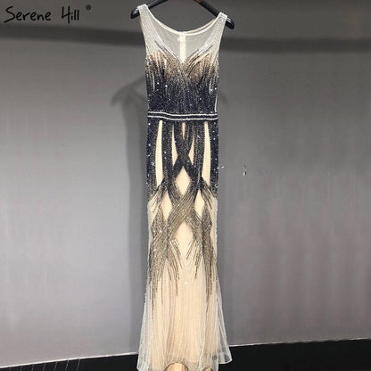 En oferta, sin devolución ni reembolso. Venta en Dubai, último diseño, vestidos de noche azules dorados sin mangas 2025, vestido de noche de lujo con lentejuelas y cuentas, largo, foto real LA60783.