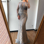 Vestido de noche de lujo de Dubái, gris, con mangas largas y escote redondo, corte sirena, corte diamante, talla grande 2025 LA70116 
