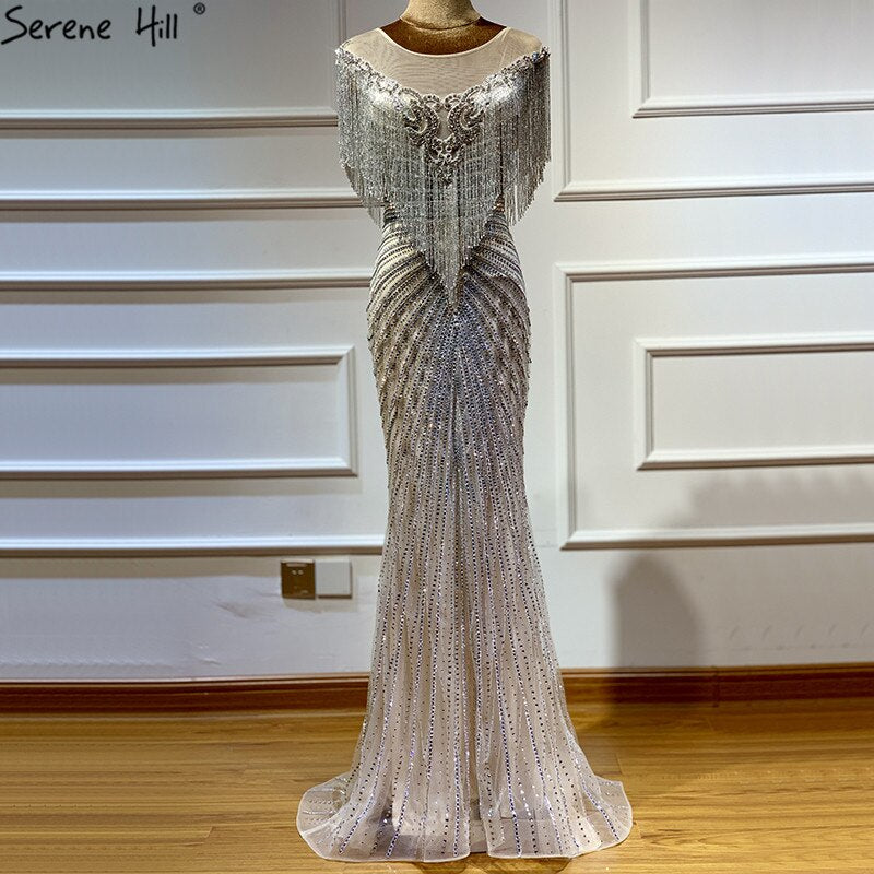 Vestidos de noche de lujo con borlas y cuentas de Dubái 2025, último diseño, vestidos de noche de sirena plateados LA60847 