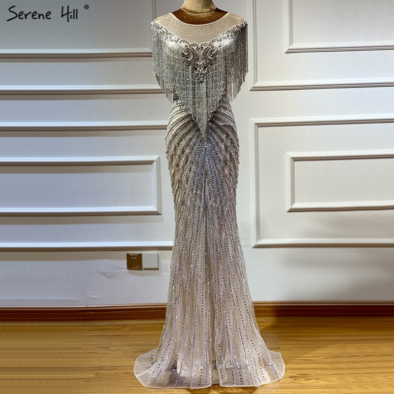 Vestidos de noche de lujo con borlas y cuentas de Dubái 2025, último diseño, vestidos de noche de sirena plateados LA60847 