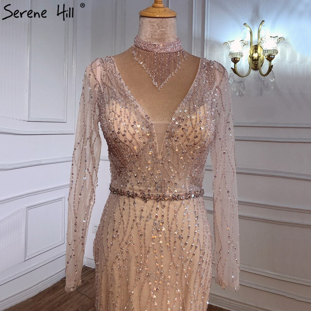 Vestido de noche de sirena de Dubái, con lentejuelas y cuentas rosas, escote en V y mangas largas, vestido formal de lujo 2025 LA70526 