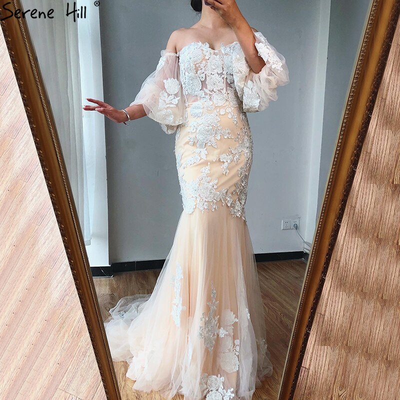 Vestidos de novia sexys de sirena blanca con escote nude en Dubái 2025, con mangas farol y flores y cuentas, LA70417, hechos a medida
