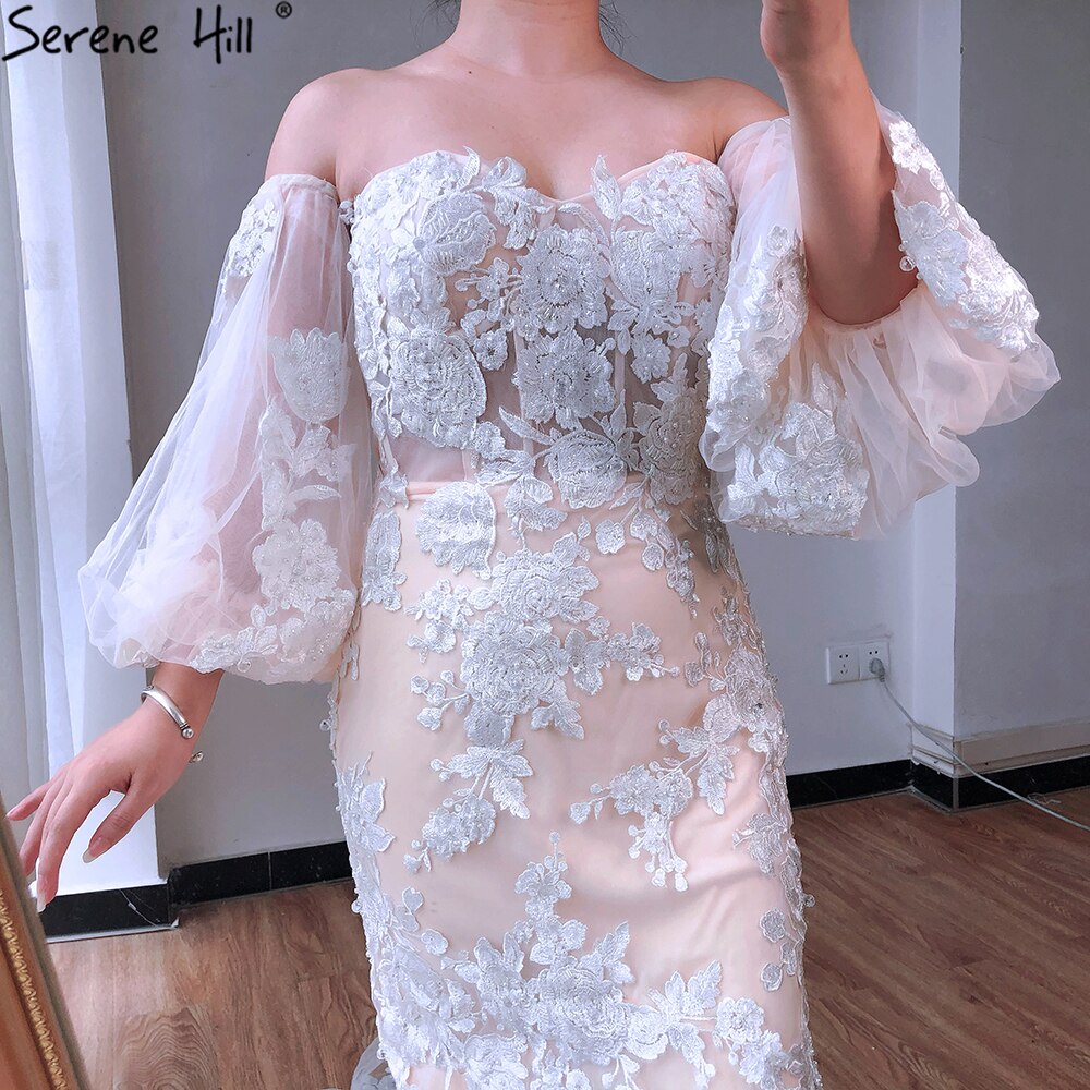 Vestidos de novia sexys de sirena blanca con escote nude en Dubái 2025, con mangas farol y flores y cuentas, LA70417, hechos a medida