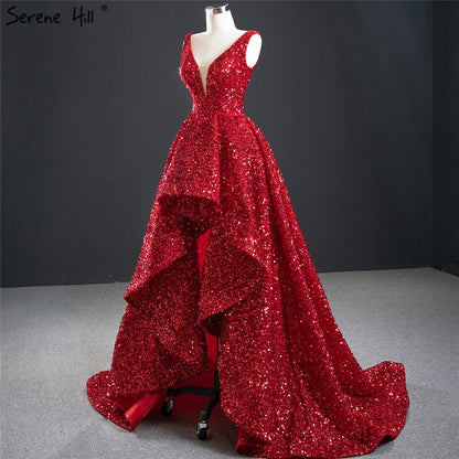 Dubai Rot Tief-V Luxus Sexy Abendkleider 2025 Ärmellose Pailletten Asymmetrische Formale Kleid HM67126 