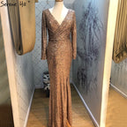 Im Angebot Keine Rückgabe Keine Rückerstattung Dubai Rose Gold Pailletten V-Ausschnitt Abendkleider 2025 Luxus Langarm Sparkle Abendkleid LA60970 