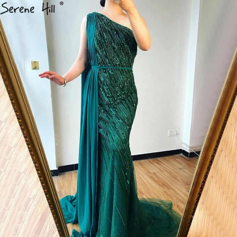 Vestido de noche de lujo verde de Dubái, de un solo hombro, con sirena, cuentas y brillo, vestido formal 2025 LA70515 