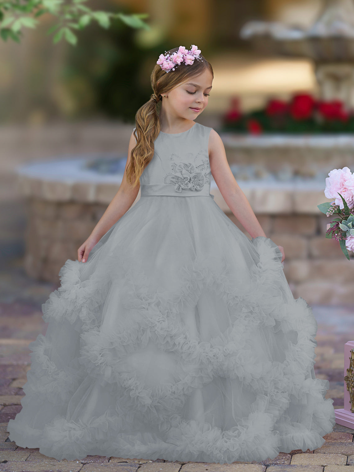 A-Linie Satin Tüll Bodenlang Kaskadierende Rüschen Blumenmädchenkleid