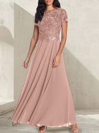 Vestido largo de madre de la novia con escote redondo, corte A, color gris carbón y cuentas