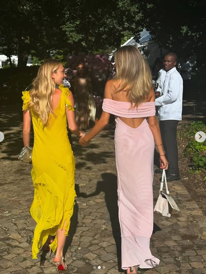 Elegantes schulterfreies Chiffon-Ballkleid mit Schlitz in Rosa, formelles Abendkleid Y8236