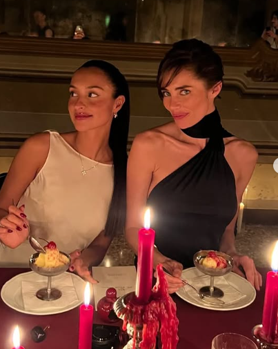 Elegantes langes Abendkleid aus Satin, formelles Ballkleid Y8231