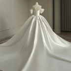 Heavy Industry Luxus Satin Tail Brautkleid Y6858