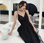 Glänzendes schwarzes Ballkleid mit V-Ausschnitt, rückenfreies schwarzes Abendkleid mit V-Ausschnitt Y1148