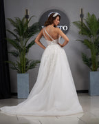 Elegante vestido de novia de tul con apliques, sin mangas y un hombro descubierto para mujer