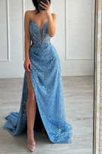 Elegante vestido de fiesta azul con lentejuelas, corte A, escote en V, sin mangas y abertura frontal