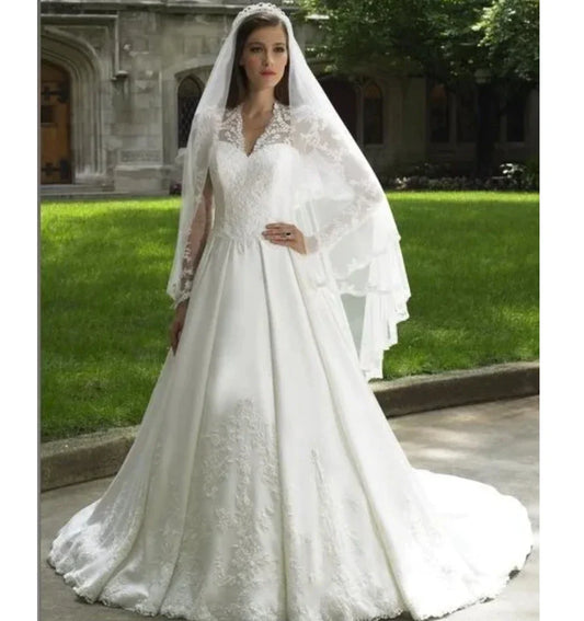 Elegant Italian white bridal dress V-neck stand-up collar lace applique long sleeve satin button Saudi Arabian trouw jurken dame-payinti