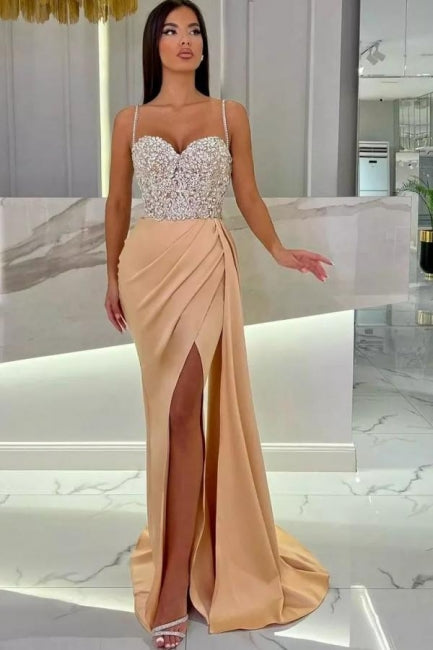 Elegantes langes Meerjungfrau-Abschlussballkleid mit Spaghettiträgern und herzförmigem Ausschnitt und Glitzer