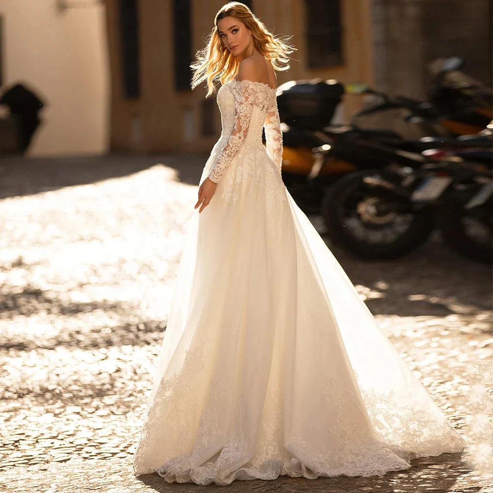 Elegant Long Sleeve Wedding Dresses Off The Shoulder Boat Neck Lace Appliques Sweep Train A-Line Bridal Gown Vestidos De Novia-payinti
