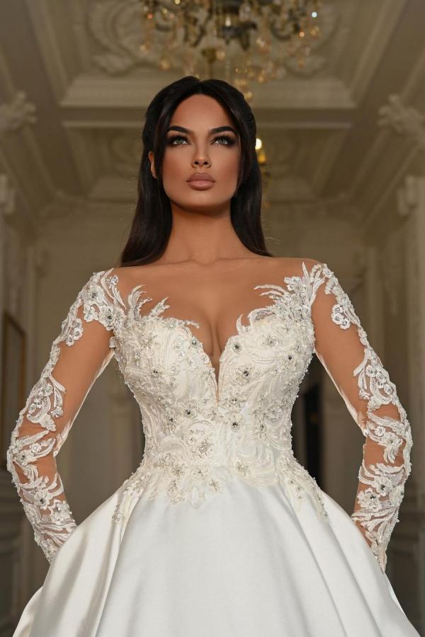 Elegante A-Linie Brautkleider mit Herzausschnitt und langen Ärmeln aus Satin und Spitze mit Taschen