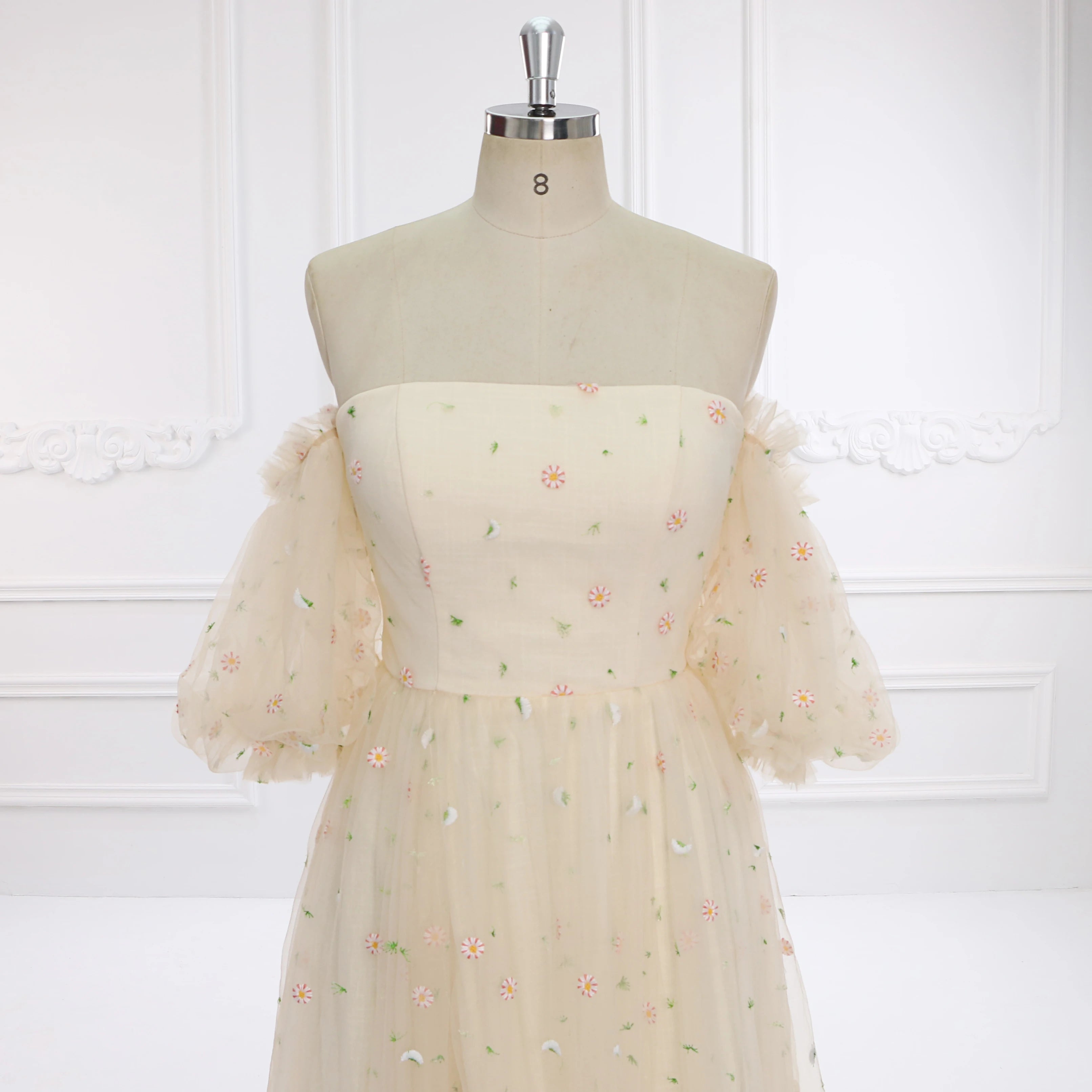 Elegante vestido de maternidad de tul bohemio bordado con mangas cortas y hombros descubiertos para sesión de fotos de embarazo, Sunnderly SY231093 