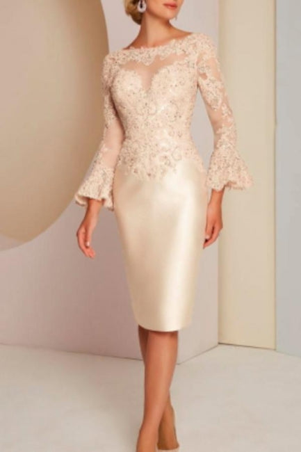 Elegantes kurzes Spitzen-Satin-Kleid für die Brautmutter mit langen Ärmeln