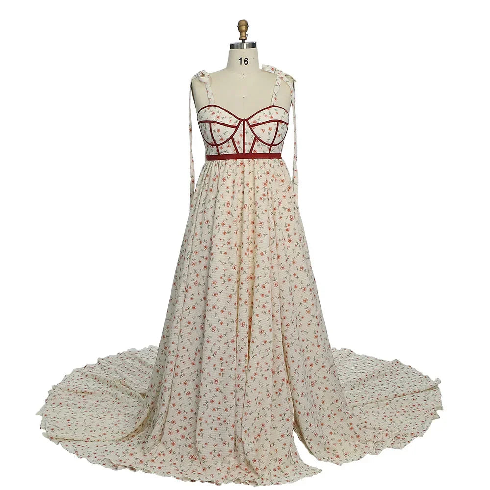 Elegantes Umstandskleid aus Chiffon mit herzförmigem Ausschnitt und hoher Taille und Blumenmuster für Fotoshootings Sunnderly SY231032-1 