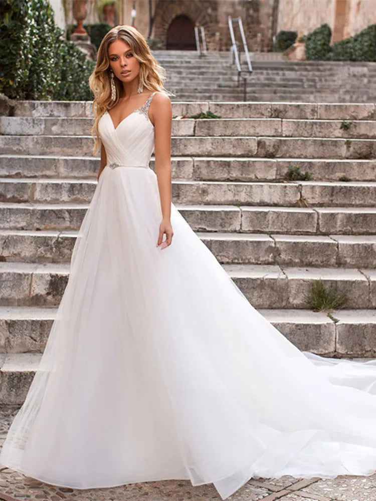 Elegant V Neck Spaghetti Strap Wedding Dresses 2022 New Arrival Beading Sleeveless Backless Bridal Gowns Sweep Train For Women-payinti