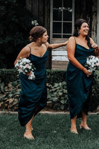 Elegante vestido de dama de honor con tirantes finos en color verde azulado oscuro SCB41