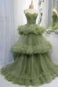 Elegantes, plissiertes grünes Ballkleid aus Tüll mit Trägern, PSK417