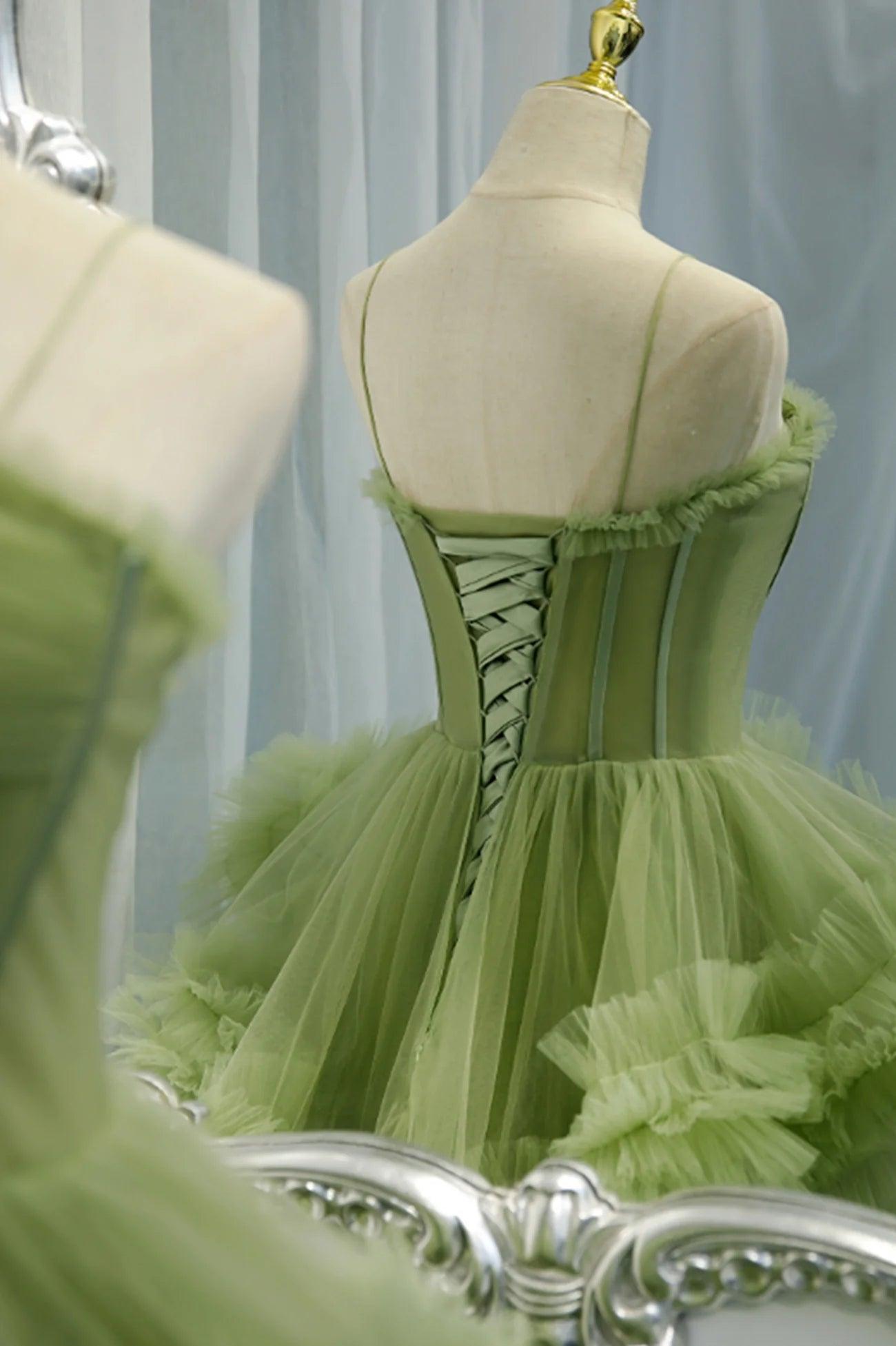 Elegantes, plissiertes grünes Ballkleid aus Tüll mit Trägern, PSK417